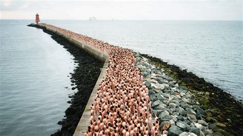 nide women|The Naked World of Spencer Tunick